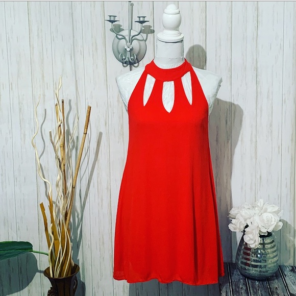 HYFVE Dresses & Skirts - HYFVE Red Halter Tunic Dress Size Small
